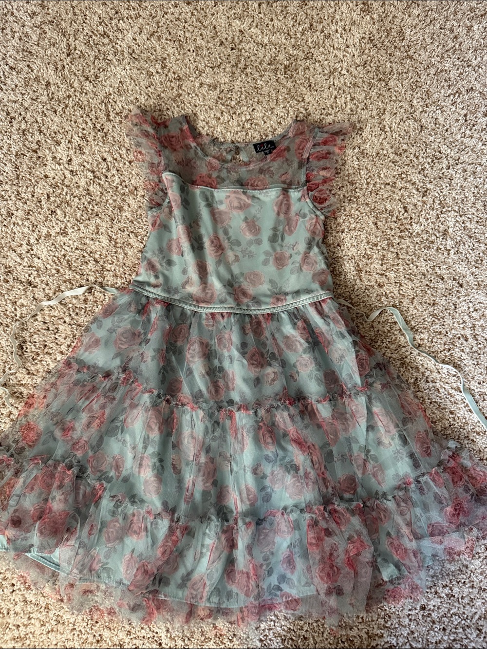 Girls dress